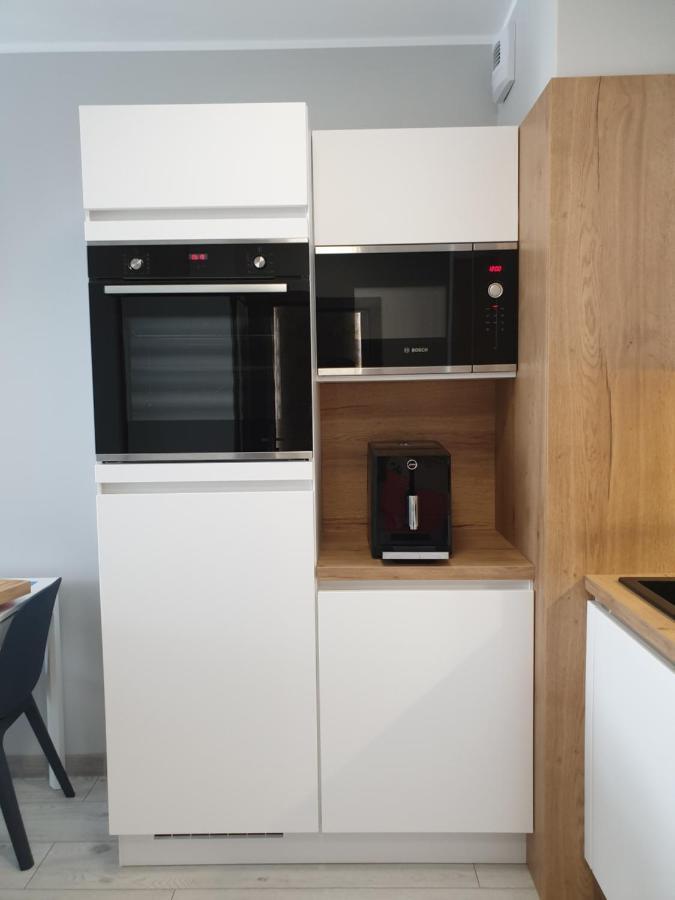 Private Apartment, Aircondition, Hd Tv Pl & De, Wifi, Garage, Fully Equipped, Near Beach Kolobrzeg Exterior photo